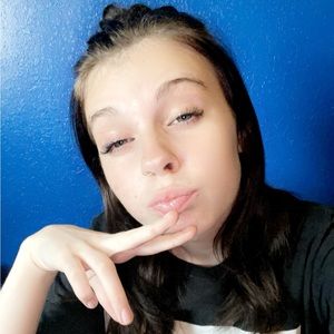 Meet your Posher, Bella